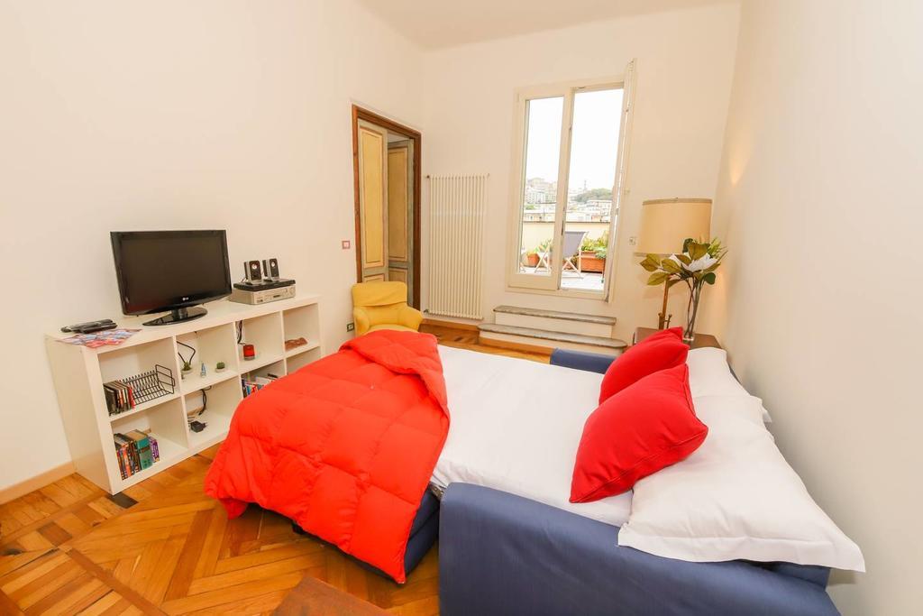 Altido Apt For 3 With Rooftop Balcony And Lovely Cityview ジェノヴァ エクステリア 写真